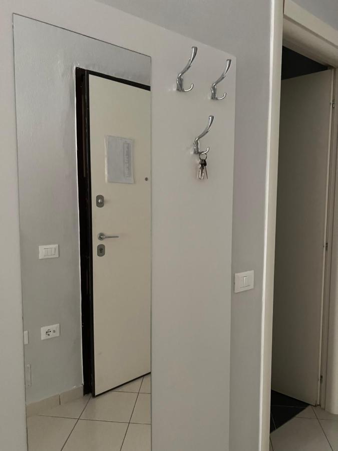 Emi Sol Apartment Vlore Exterior photo